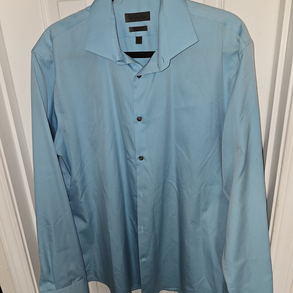 Calvin Klein Men's Blue Dress Shirt